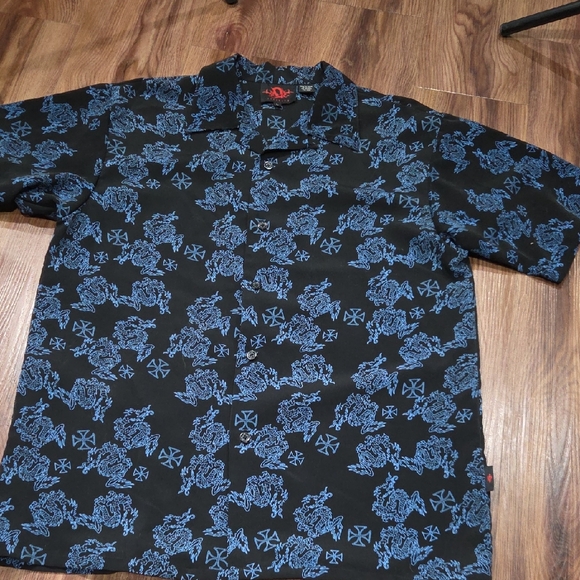 Delicious Other - Vintage Dragon D Clothing Short-Sleeve Button-Down with Blue Dragons Sz Large